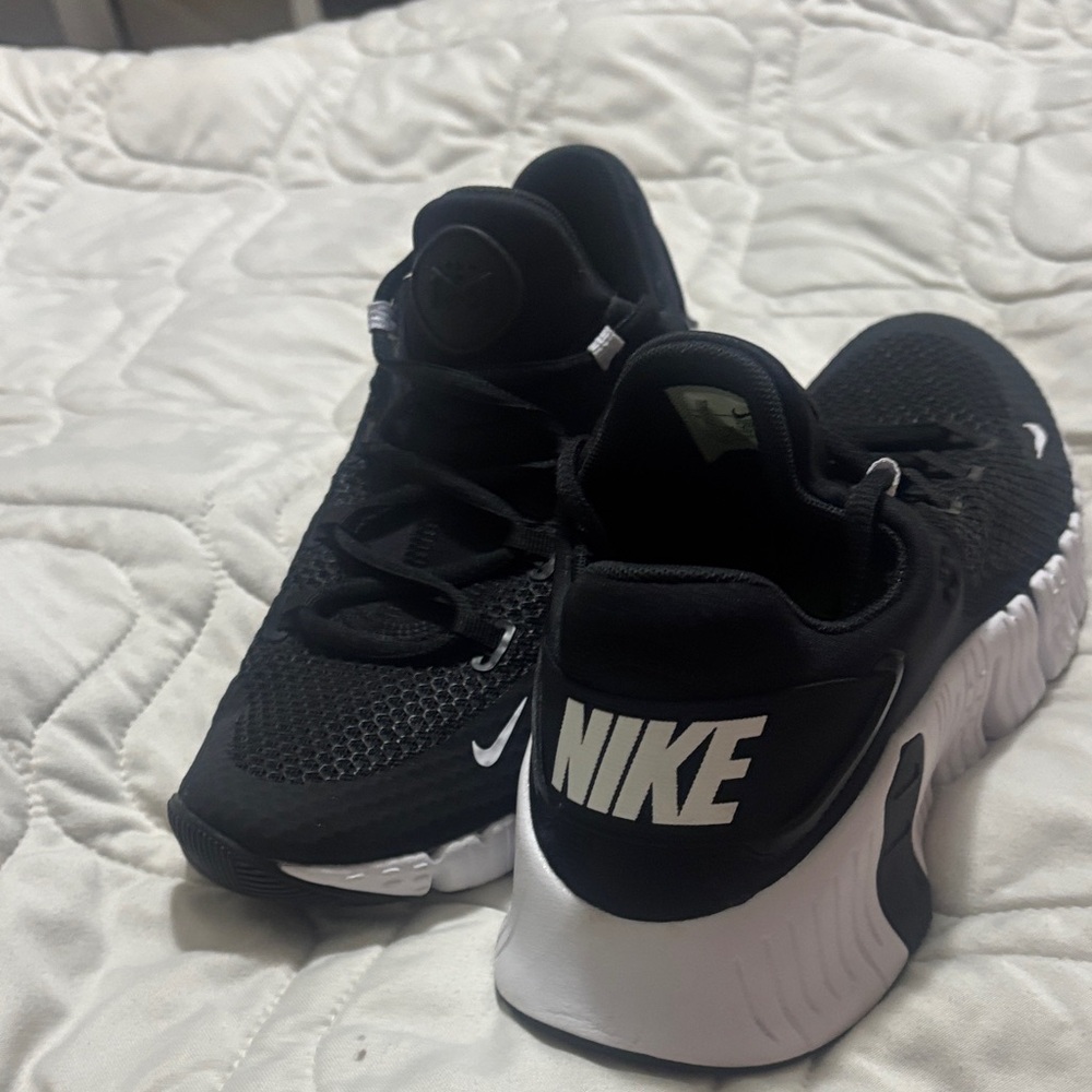 Nike Black and White Athletic Shoes